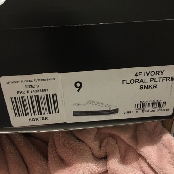 Torrid shoes size 9 wide - Picture 5 of 5